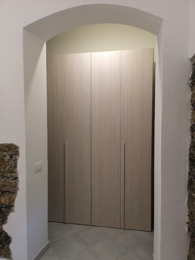 Revel Station To Cinque Terre Apartment *